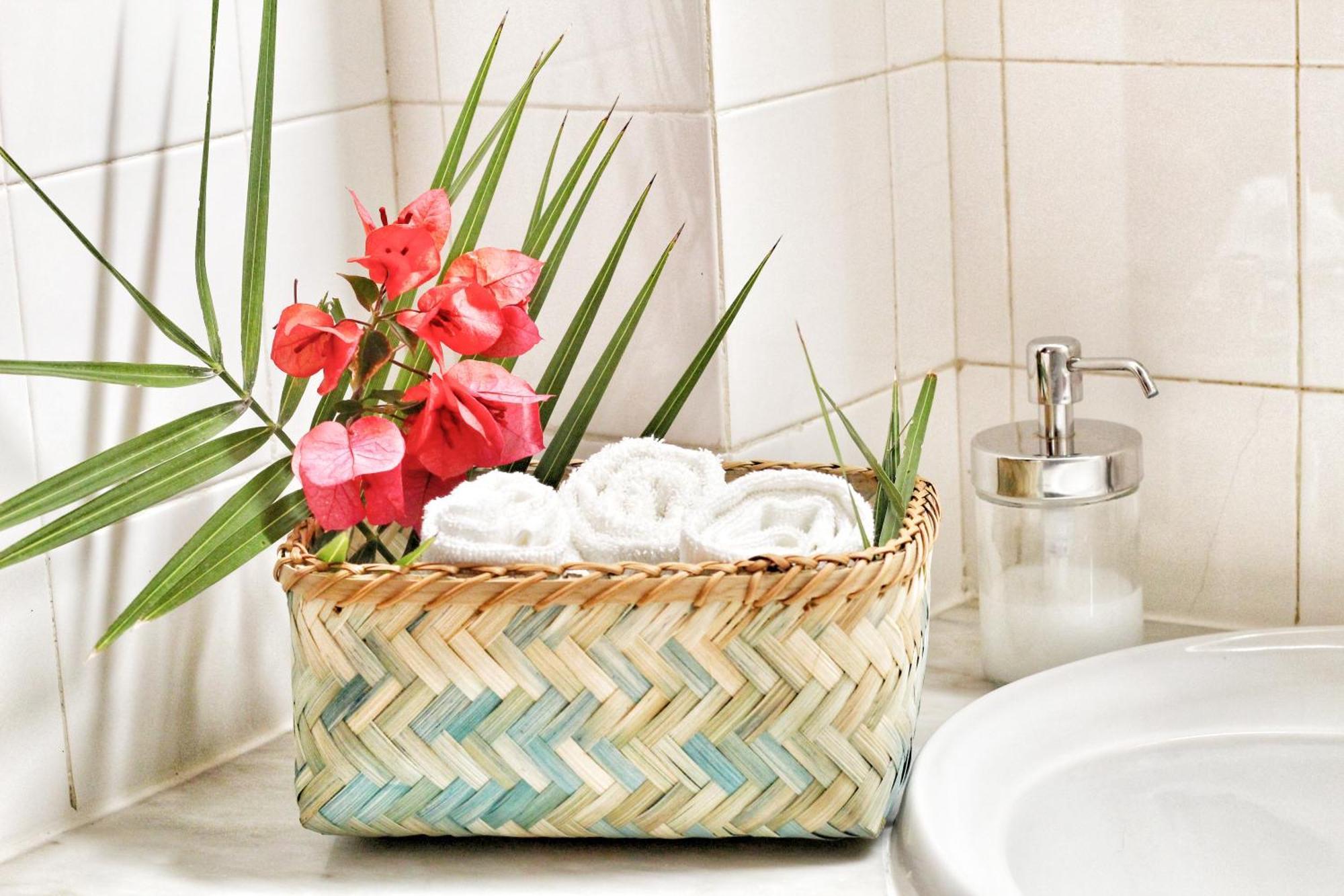 T3 Holiday Cottage Near The Beach | C225 Porches  Eksteriør bilde