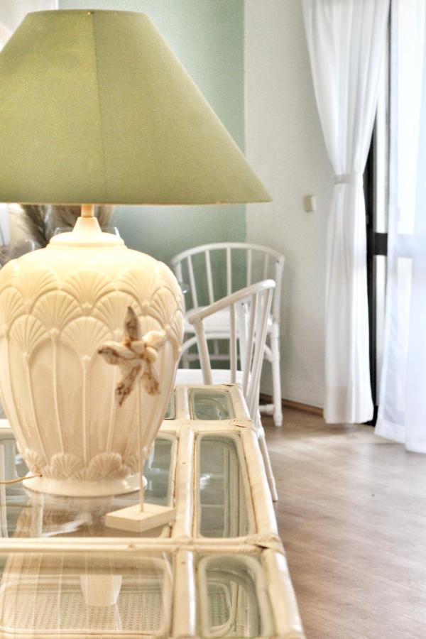 T3 Holiday Cottage Near The Beach | C225 Porches  Eksteriør bilde