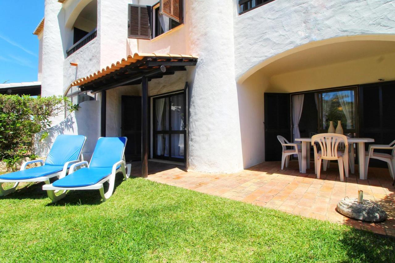 T3 Holiday Cottage Near The Beach | C225 Porches  Eksteriør bilde
