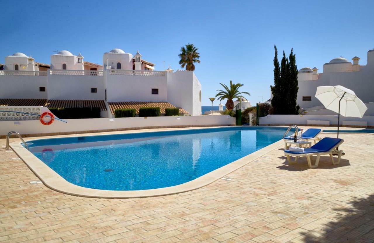 T3 Holiday Cottage Near The Beach | C225 Porches  Eksteriør bilde